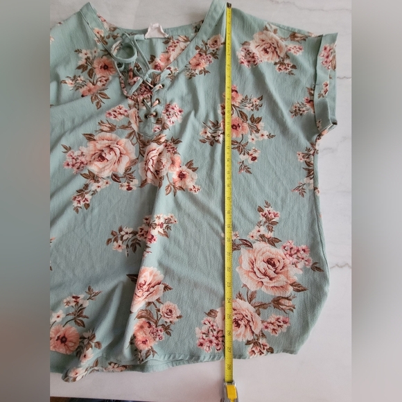 Flower & Feathers Aqua and Pink Floral Tie Front Blouse Size 3XL - Picture 5 of 10